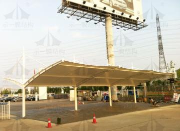 膜結(jié)構(gòu)車棚工程中出現(xiàn)4個要點是什么？