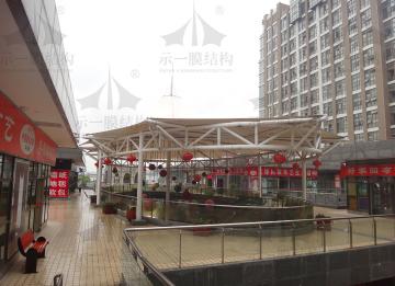 膜結(jié)構(gòu)如何在下雨天預(yù)防和解決積水問題？